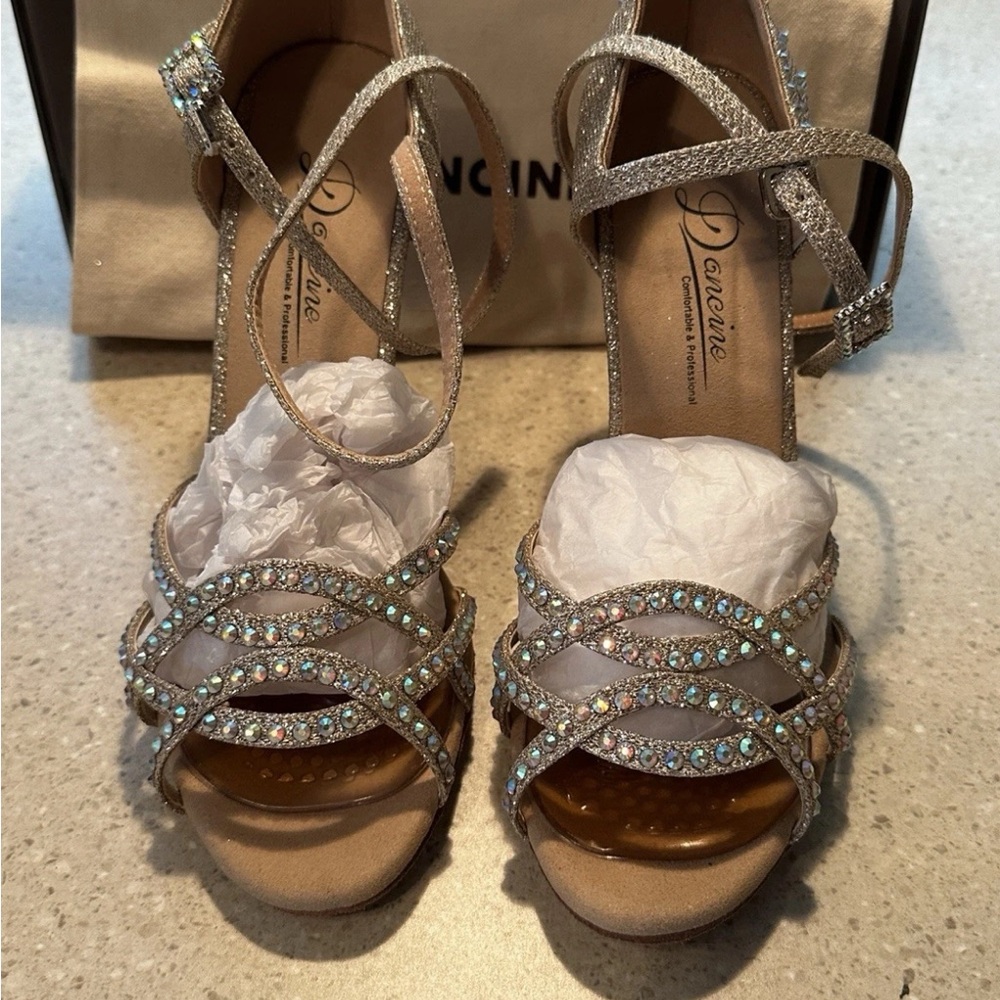 Women’s DANCINE Sandals Salsa Ballroom Dance Shoes Size 8 Rhinestones - Picture 3 of 11